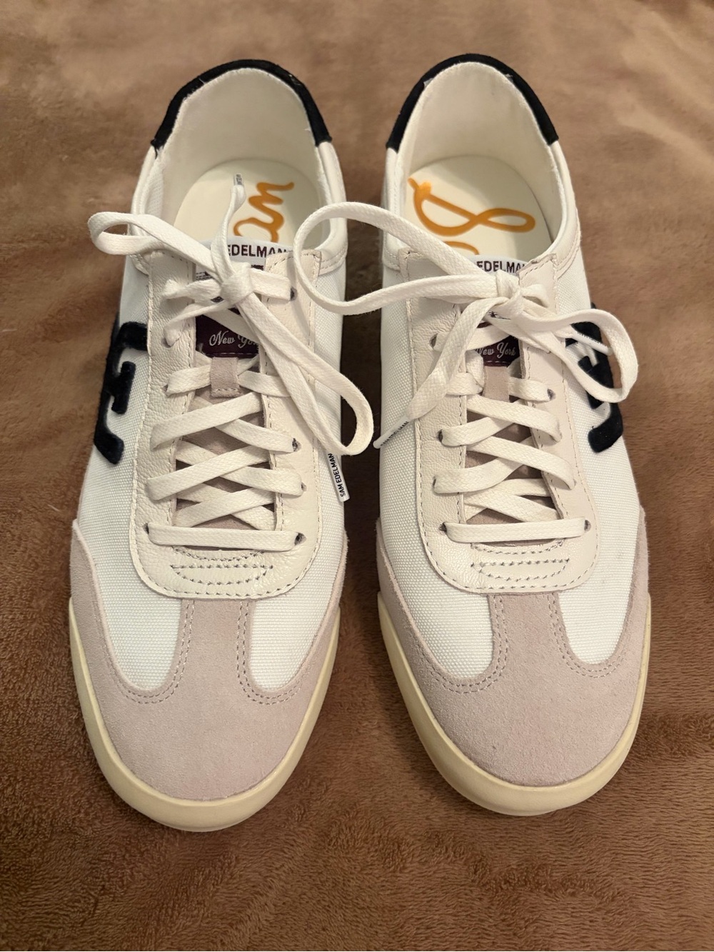 White and Light Gray Women’s Low-Top Sneakers -